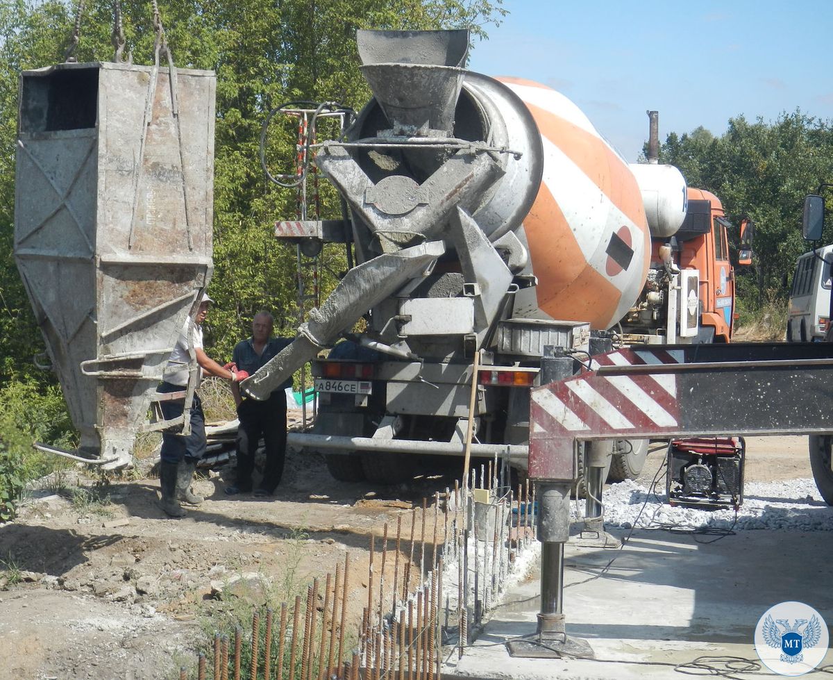 Восстановление двух мостов в Амвросиевском районе близится к завершению