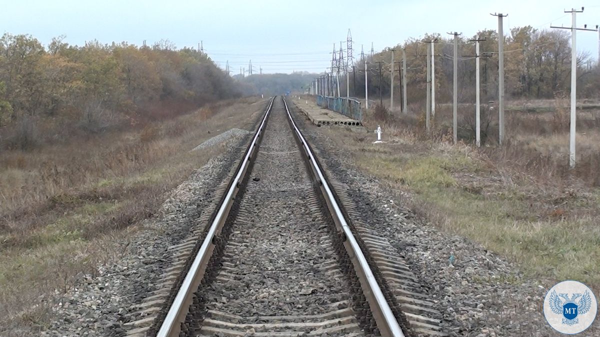 Министерство транспорта ДНР восстановило движение рейсового и школьного автобусов в поселок Горное г. Шахтерска