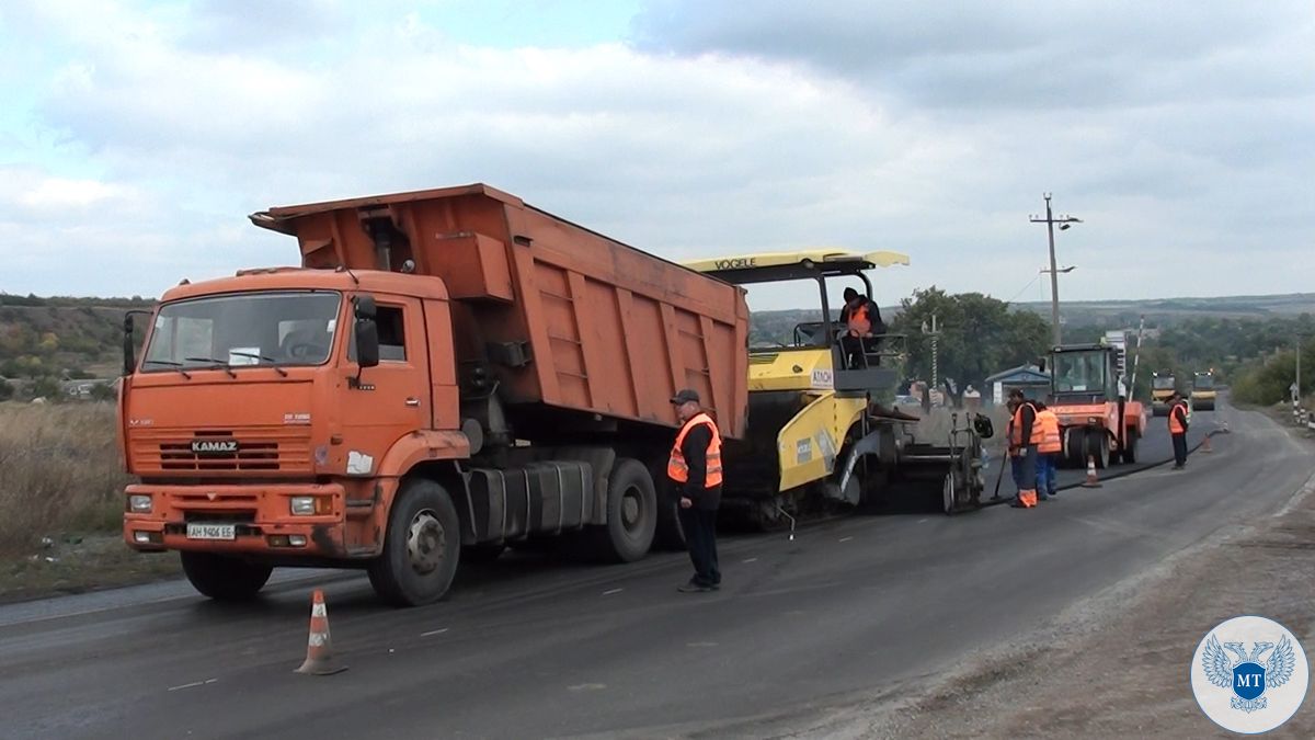 Работы по ремонту проблемных участков автодороги Донецк – Новоазовск – Седово вышли на завершающую стадию (ФОТОРЕПОРТАЖ)