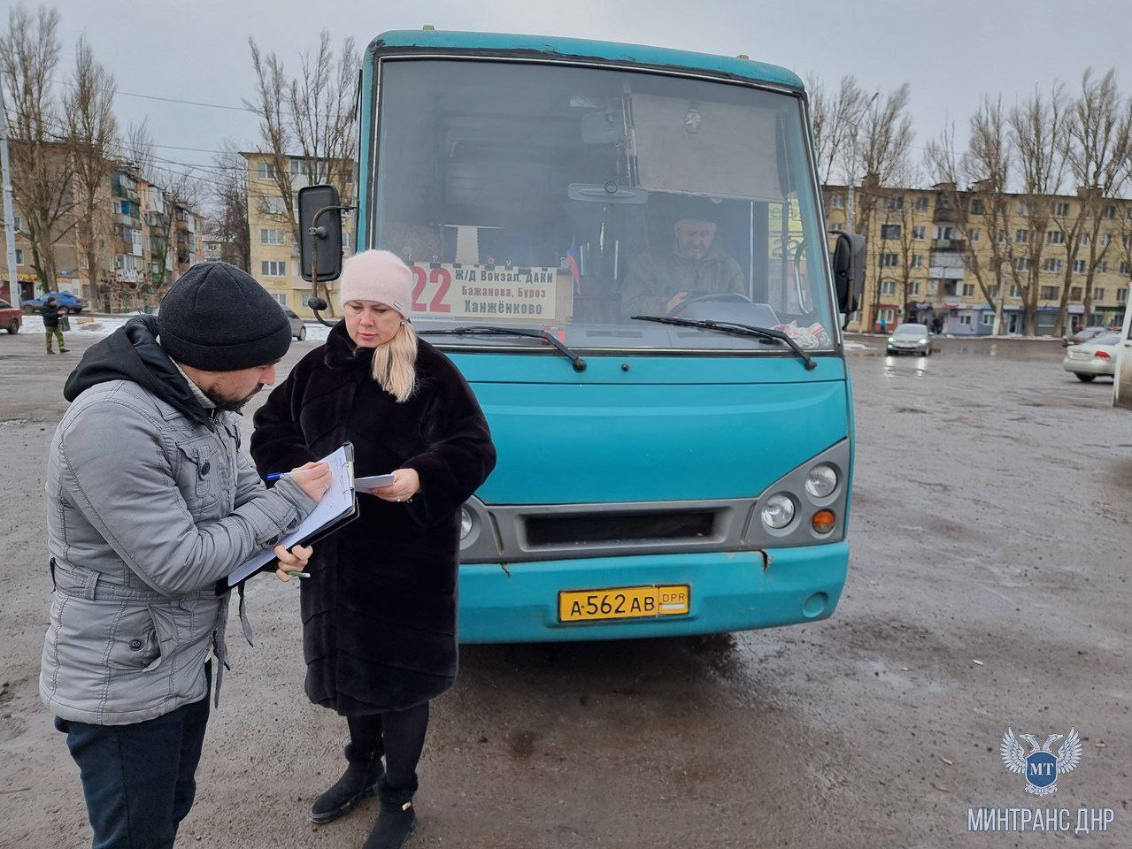 Специалисты Минтранса проверили техсостояние и интервальность движения автобусов макеевских маршрутов