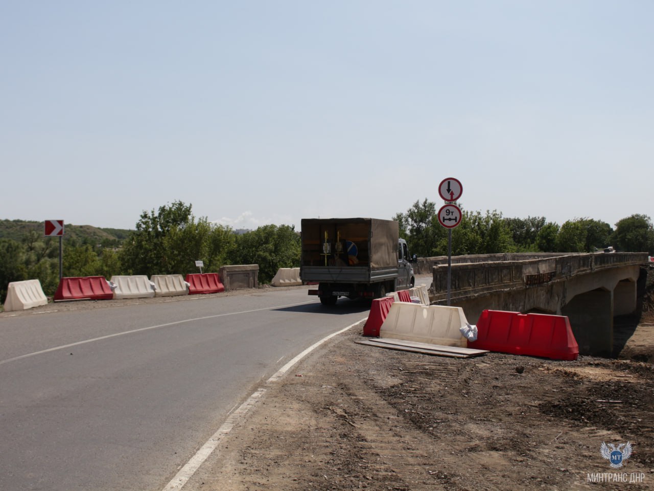 Руководство «Службы автомобильных дорог Донбасса» обсудили мероприятия по восстановлению объектов дорожной инфраструктуры