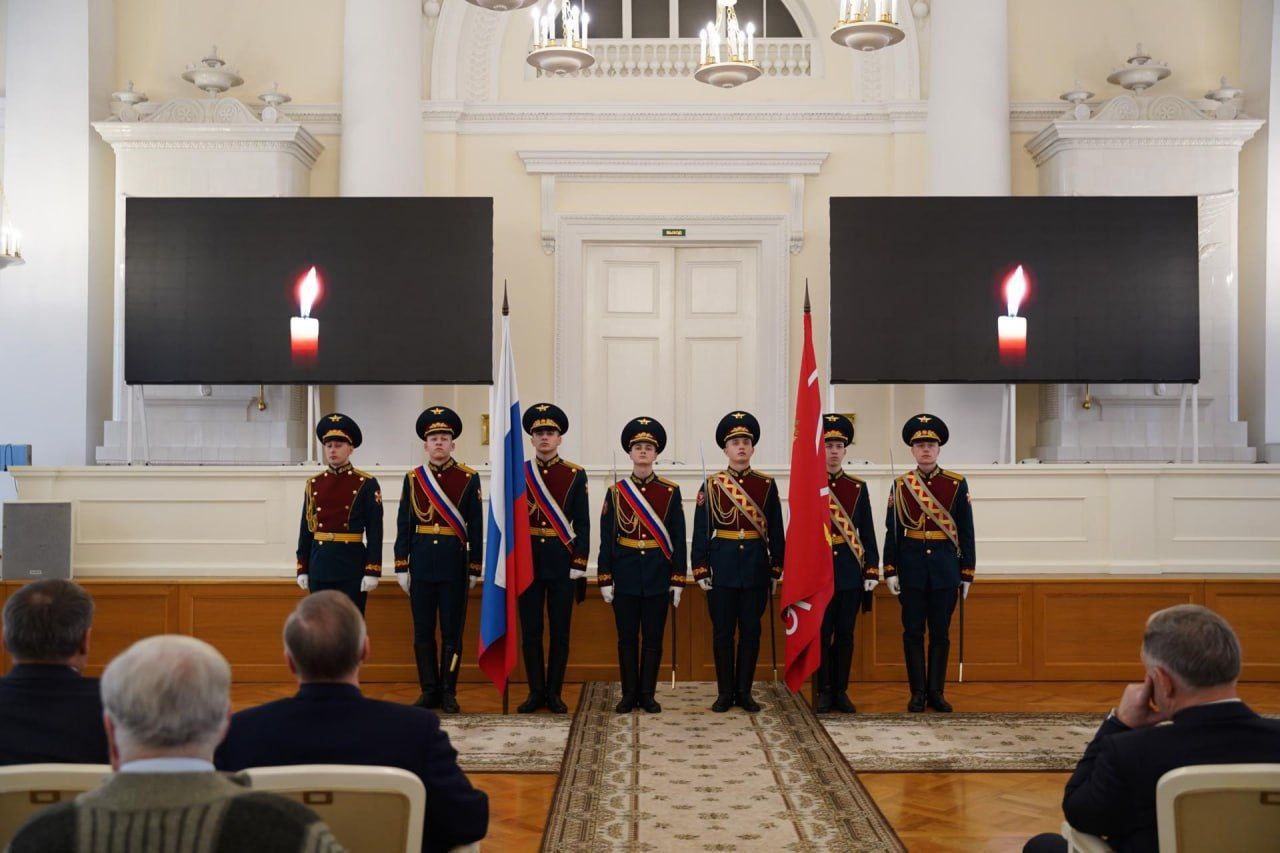 В Санкт-Петербурге вручили награды семьям героев-дорожников