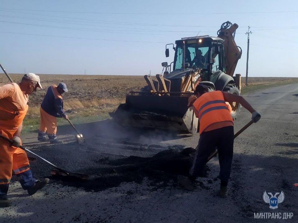 В «Службе автомобильных дорог Донбасса» рассказали о мероприятиях по содержанию автодорог Республики