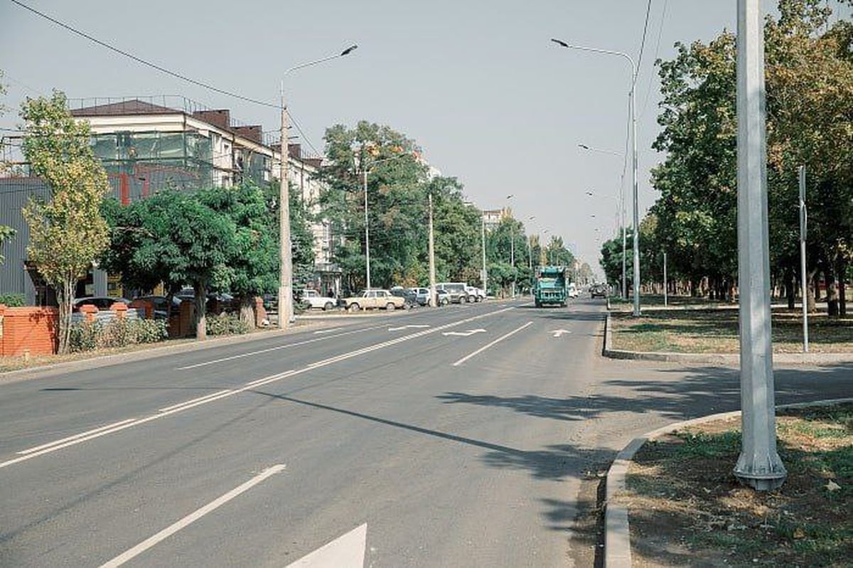 Дорожники уложили асфальтобетон на более 46 км улиц Мариуполя