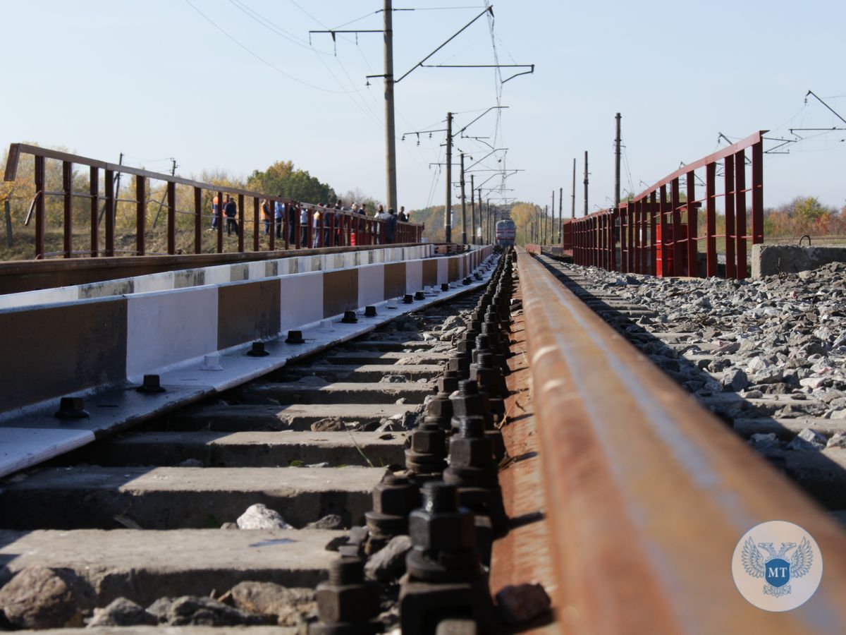 Открыто движение на железнодорожном перегоне Пантелеймоновка-Горловка (фоторепортаж)