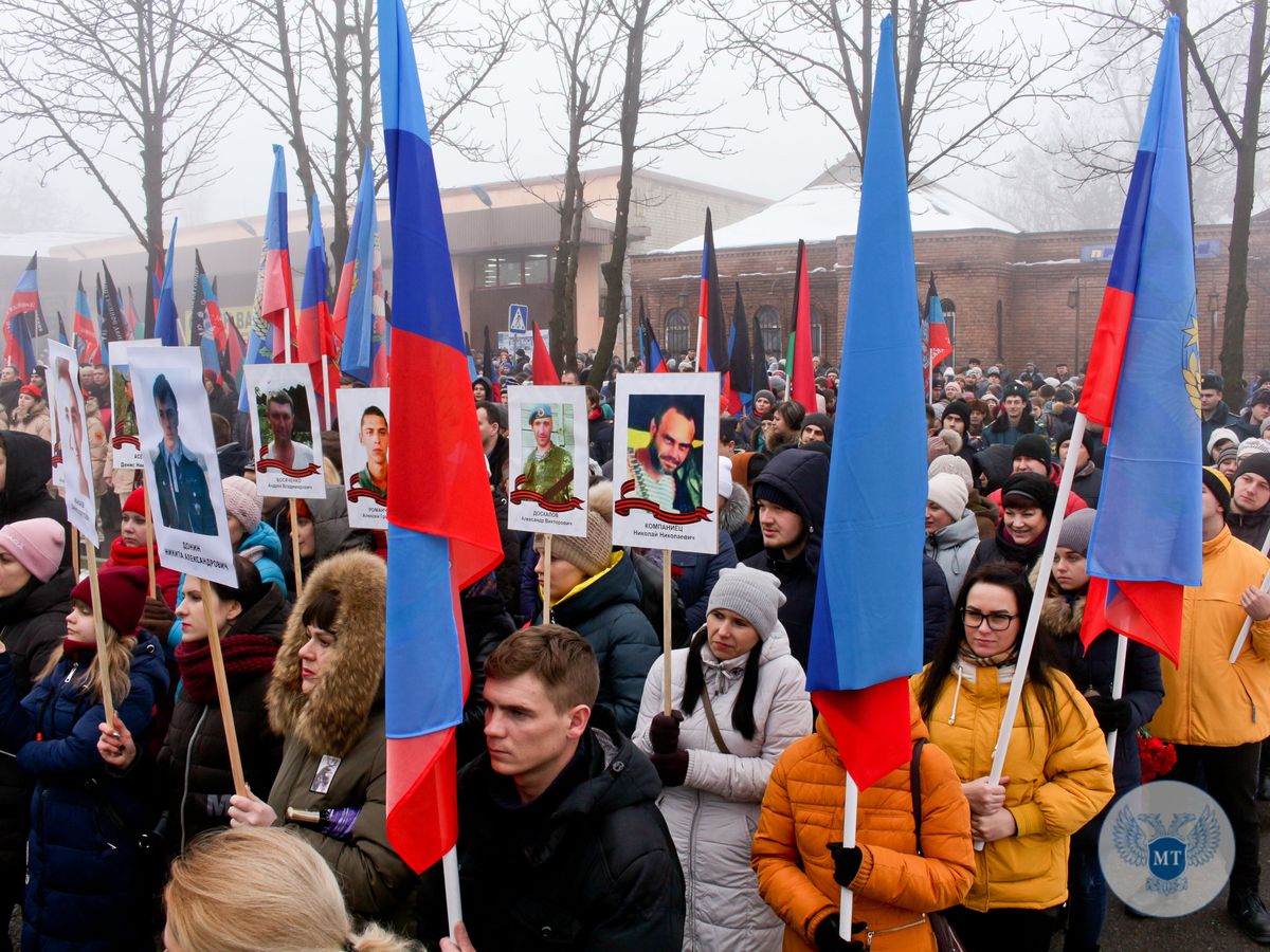 Заместитель министра транспорта ДНР Александр Сало принял участие в митинге, посвященном пятой годовщине освобождения Дебальцево