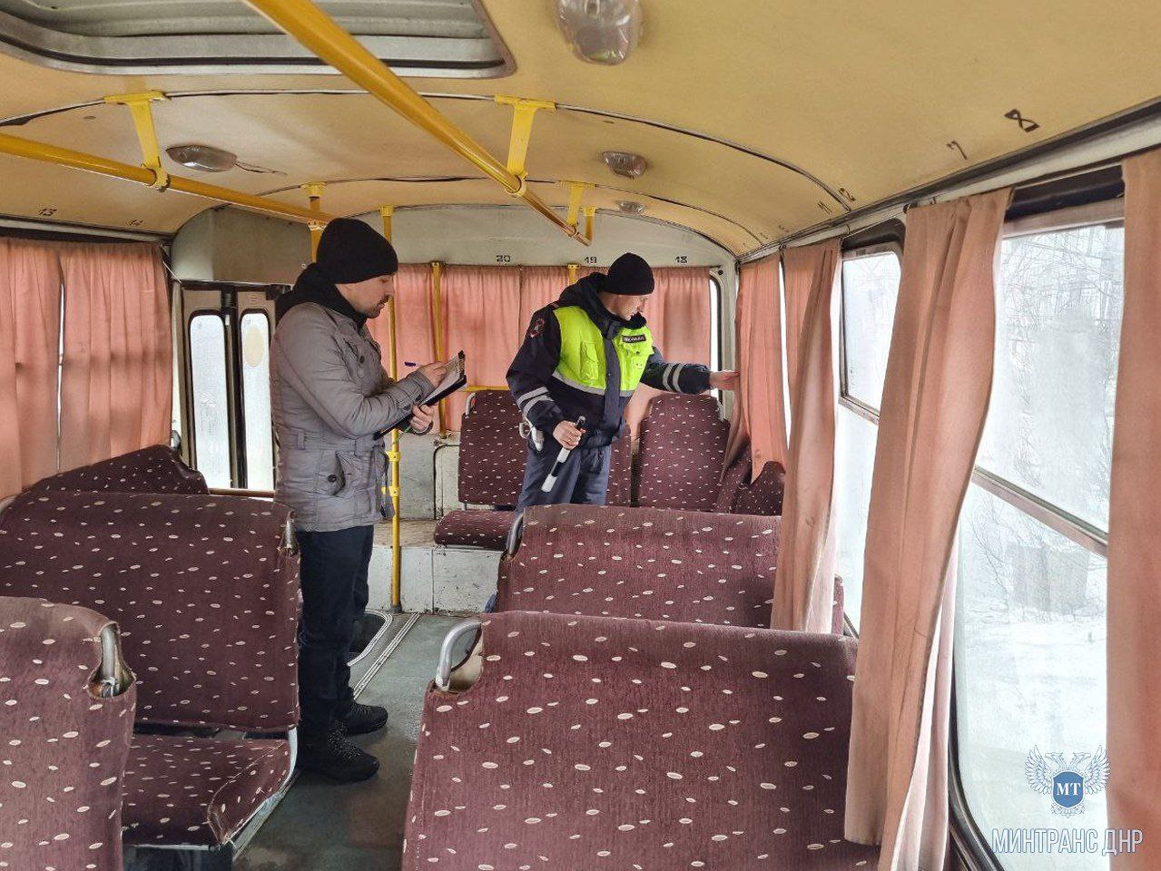 В ходе очередного мониторинга общественного транспорта в Енакиево отмечена положительная динамика работы с перевозчиками