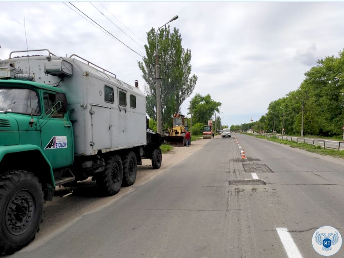 Минтранс приступил к ремонту междугородных автомобильных дорог Шахтерского, Старобешевского районов и в направлении пгт. Еленовка