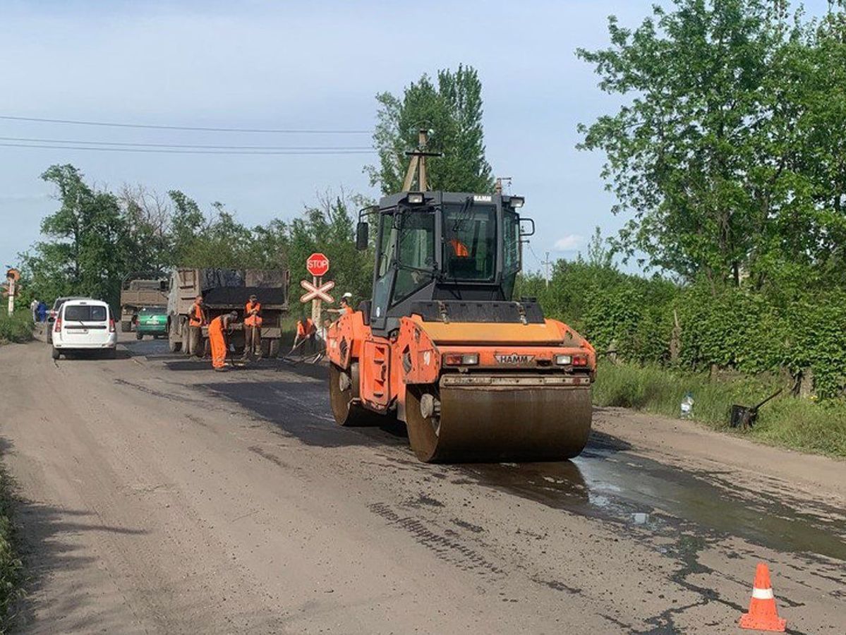 В Макеевке в рамках шефской помощи восстановлено более 11 км муниципальных дорог