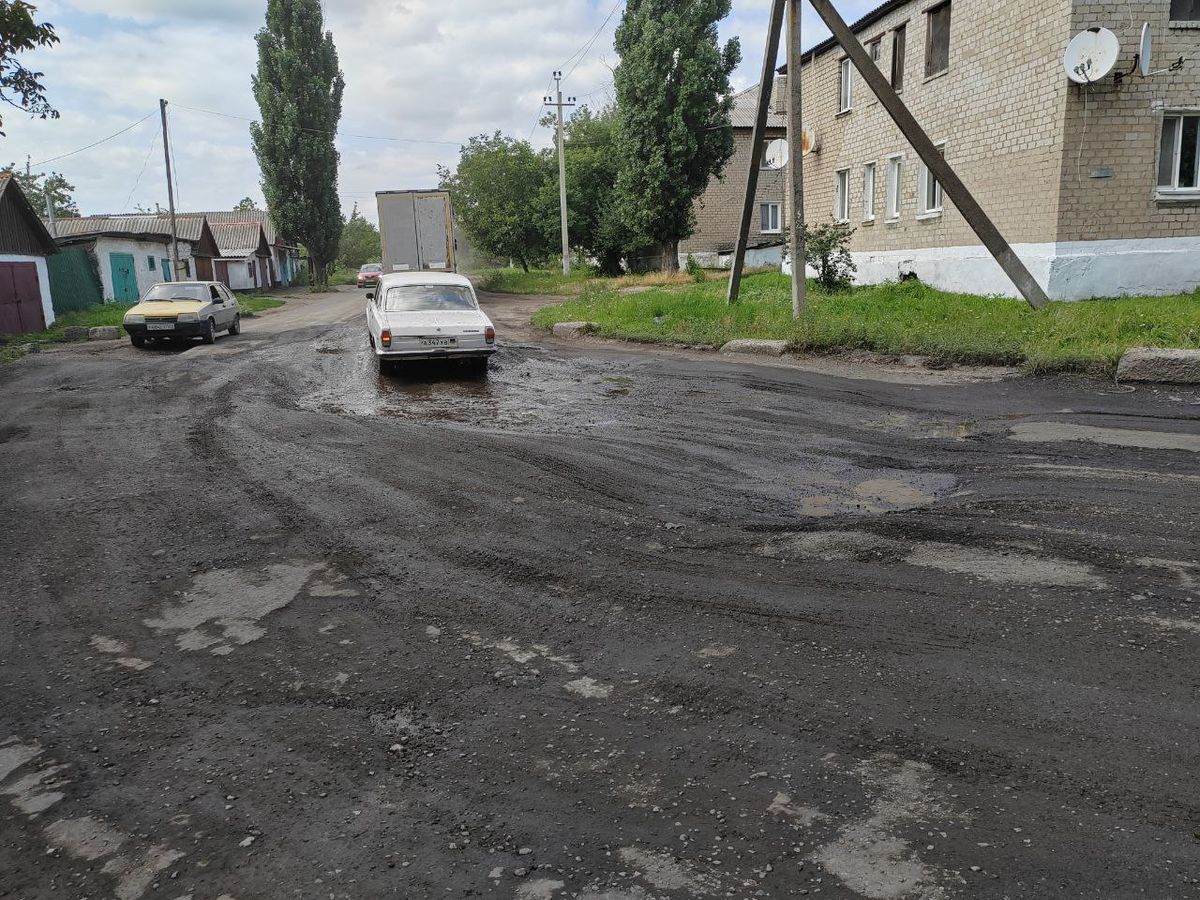 Дорогу Енакиево-Харцызск приведут в порядок в ближайшее время 