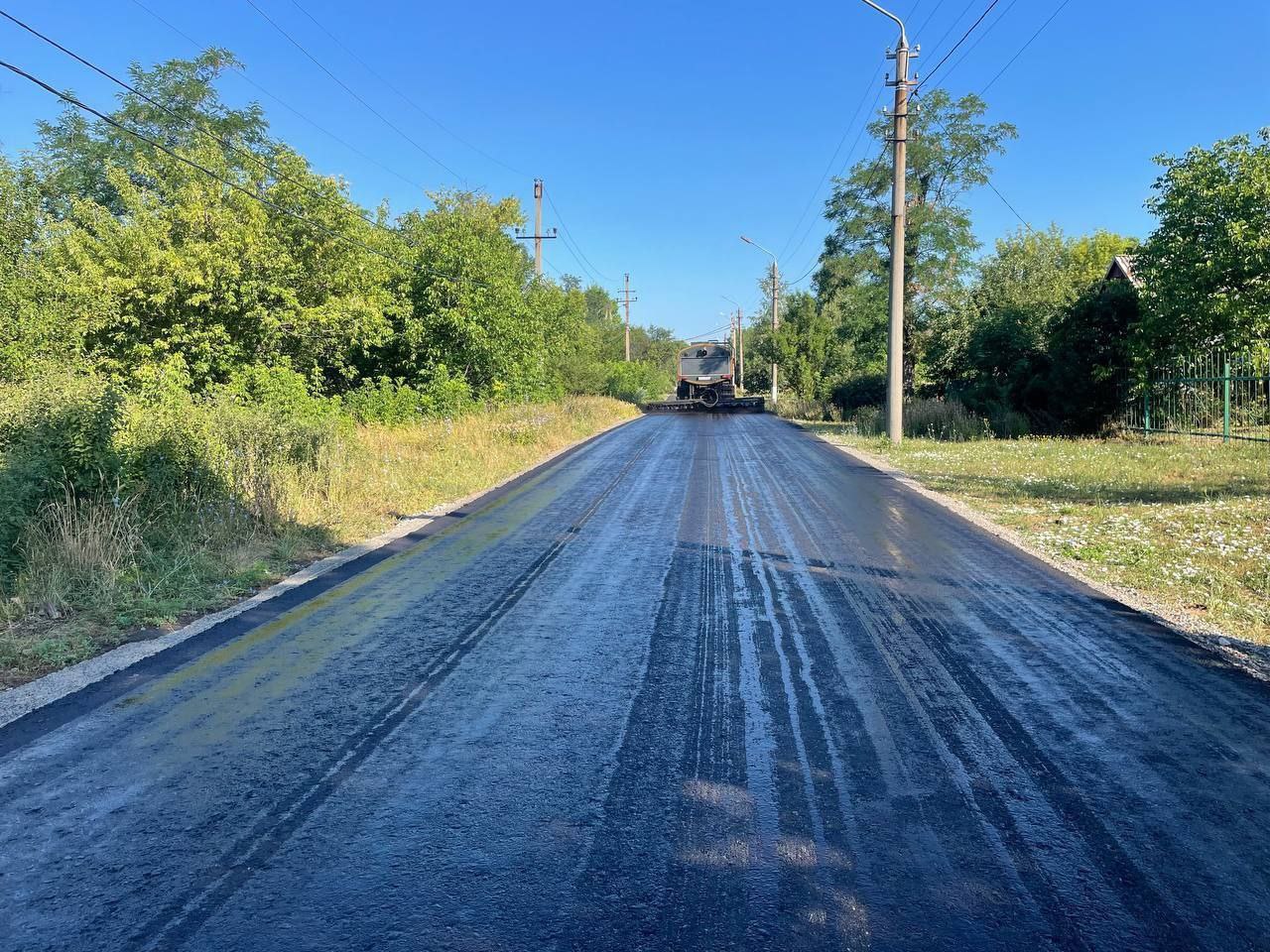 Нижегородский подрядчик восстанавливает дорогу в пгт Троицко-Харцызске