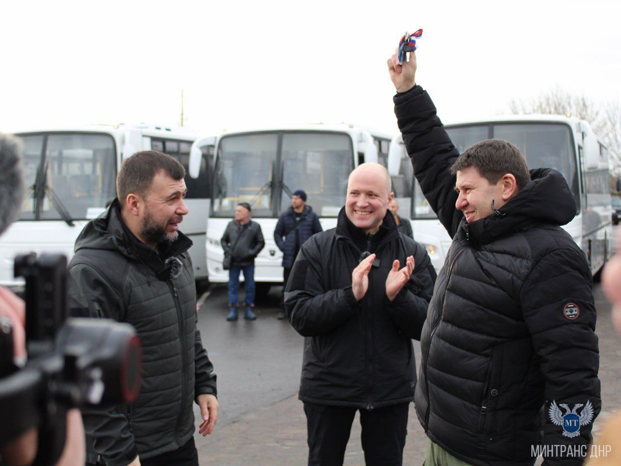 11 городов Республики получили сегодня новые автобусы,  прибывшие в регион в рамках федеральных программ