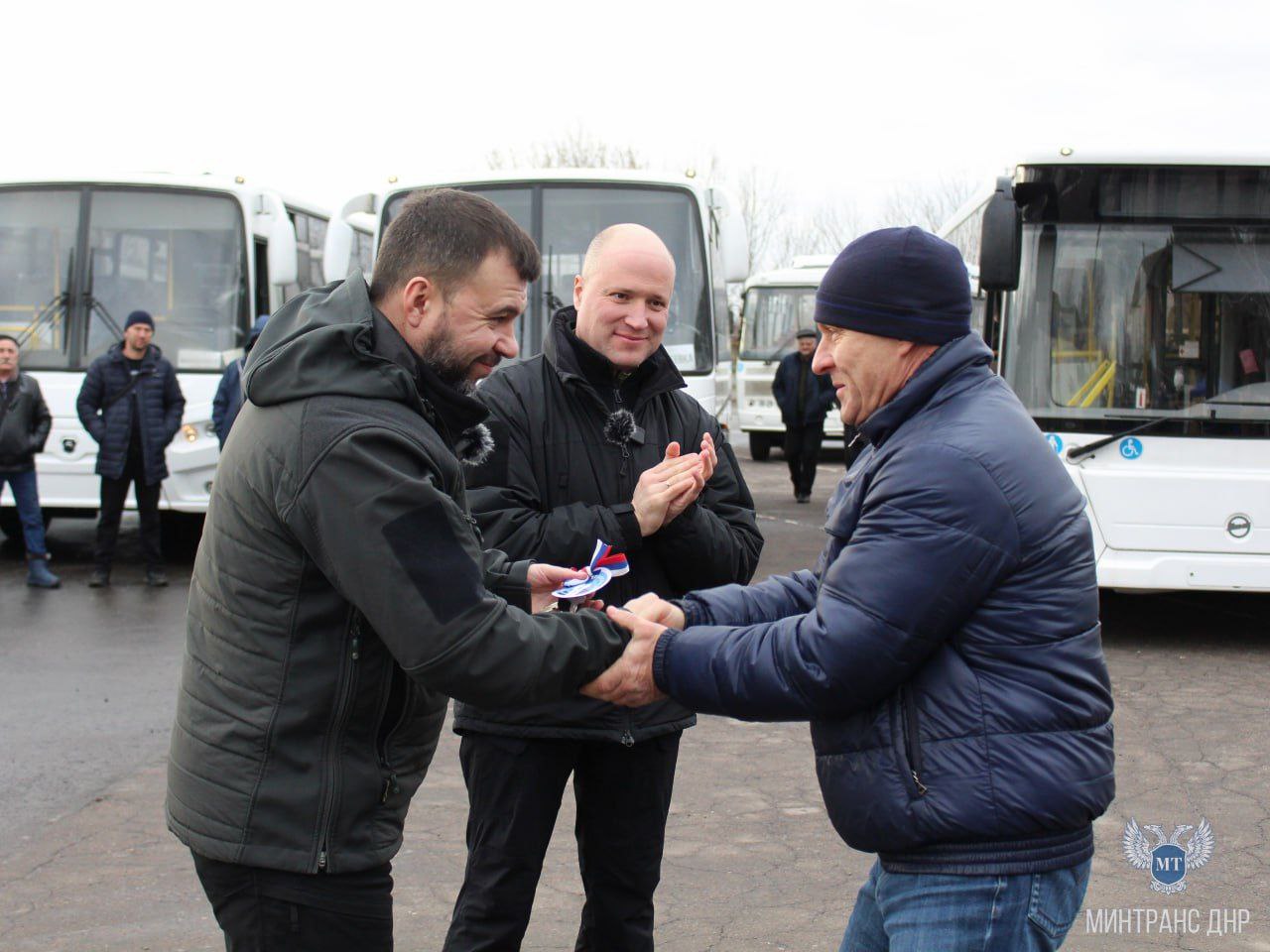 11 городов Республики получили сегодня новые автобусы,  прибывшие в регион в рамках федеральных программ