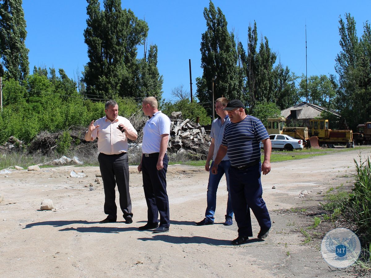 Андрей Дубров провел прием граждан в Тельмановском районе