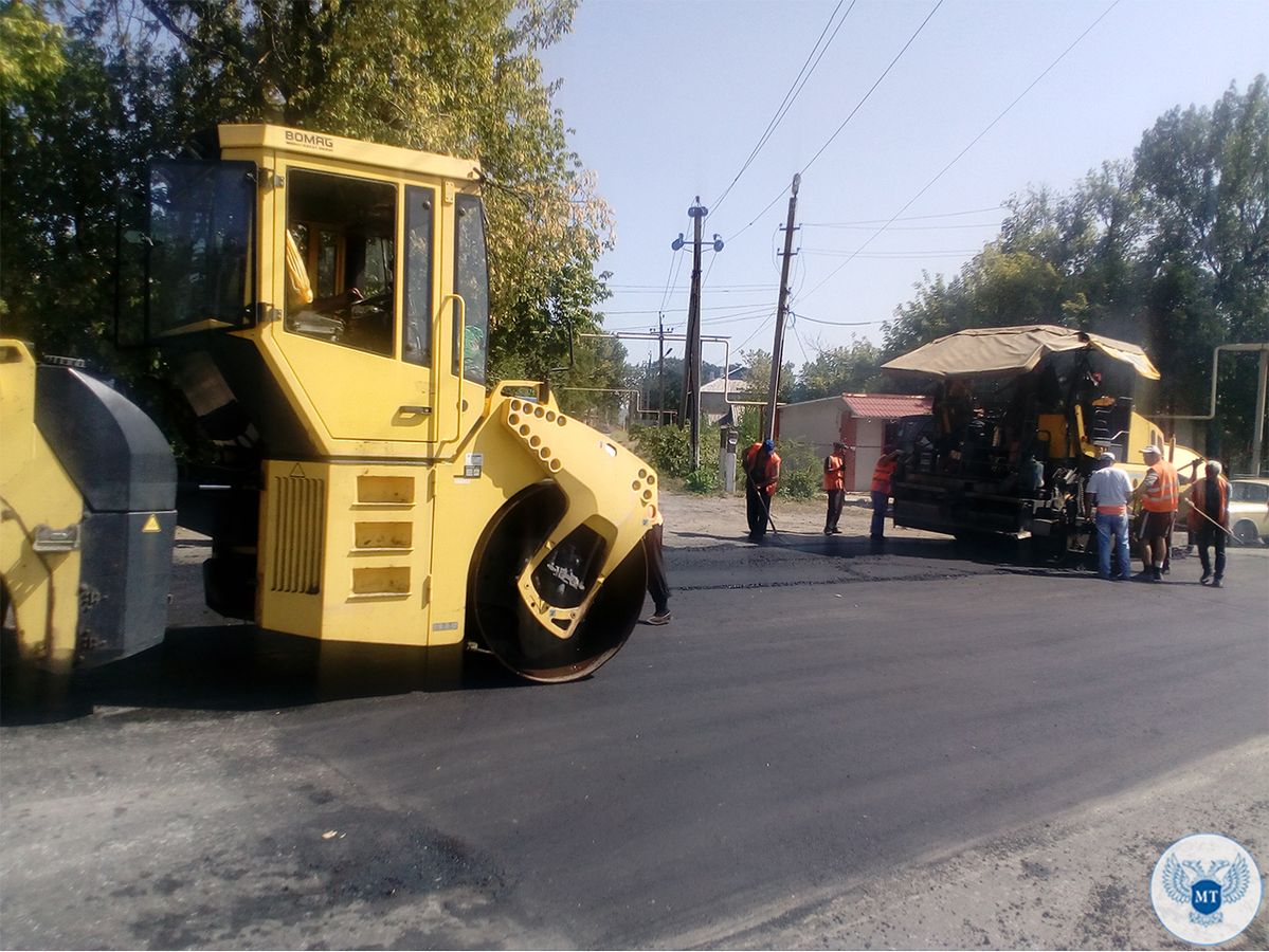 Продолжаются работы по восстановлению покрытия республиканских автомобильных дорог общего пользования