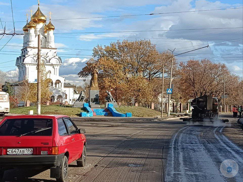 Продолжается восстановление дорог Горловки