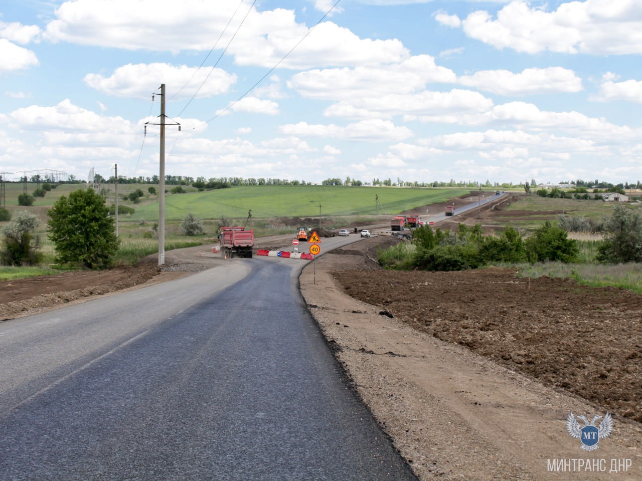 В 2024 году будет восстановлено более 30 км автомобильной дороги на участке от Докучаевска до Старобешево