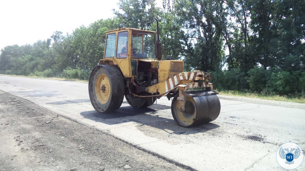 Специалисты ГП «Автодор» отремонтировали дороги по маршруту подъезда к Мемориалу «Саур-Могила»