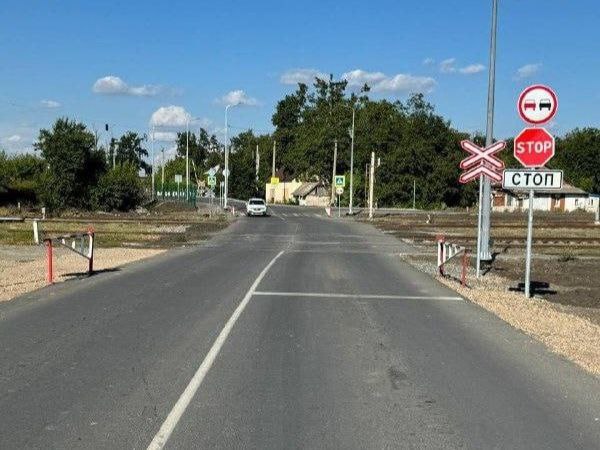 Ямальцы установили новые дорожные знаки в Волновахе