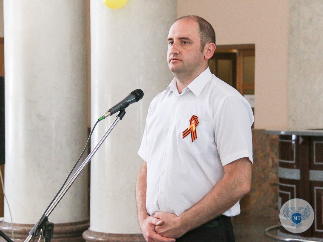 В канун празднования Дня Победы руководство ГП «Донецкая железная дорога» поздравило своих ветеранов