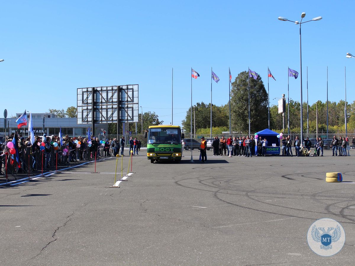 Победителем IV Республиканского конкурса «Лучший водитель автобуса-2018» стал водитель Енакиевского АТП Олег Винокуров