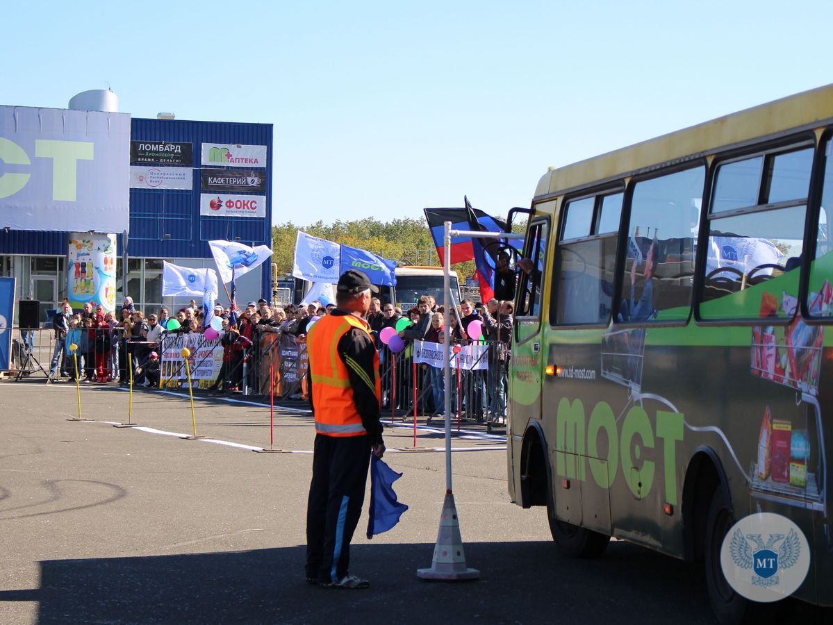 Победителем IV Республиканского конкурса «Лучший водитель автобуса-2018» стал водитель Енакиевского АТП Олег Винокуров