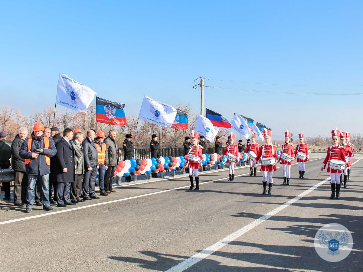 Движение вперед! Денис Пушилин открыл восстановленный путепровод на автодороге государственного значения (ФОТОРЕПОРТАЖ)