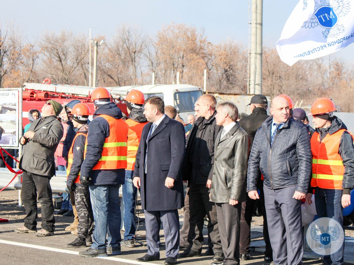 Движение вперед! Денис Пушилин открыл восстановленный путепровод на автодороге государственного значения (ФОТОРЕПОРТАЖ)