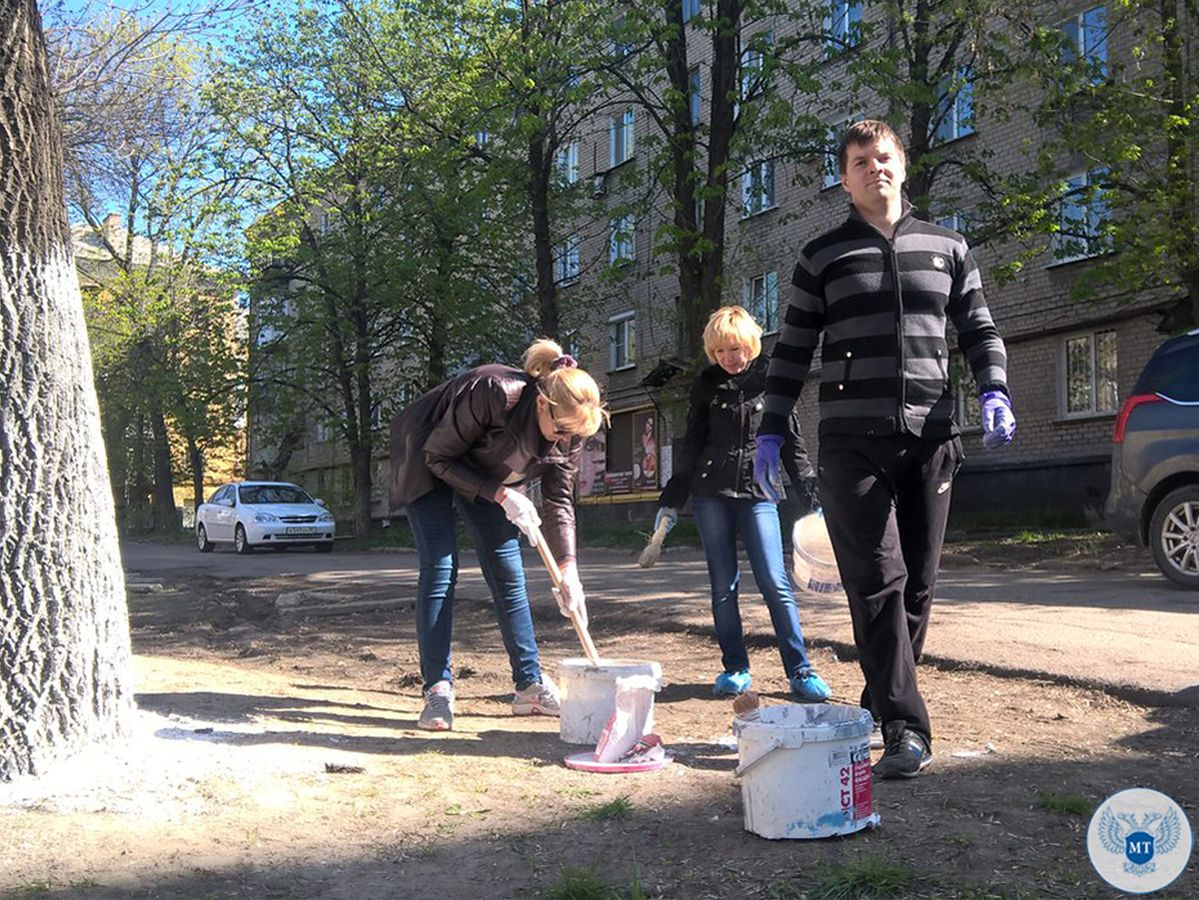 Сотрудники Минтранса ДНР и подведомственных предприятий приняли участие в общереспубликанском субботнике