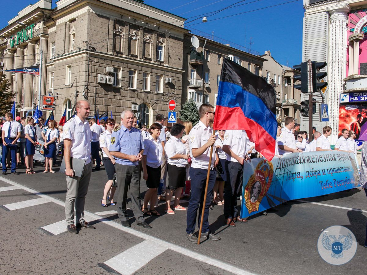 Сотрудники Минтранса приняли участие в шествии, посвященном Дню шахтера