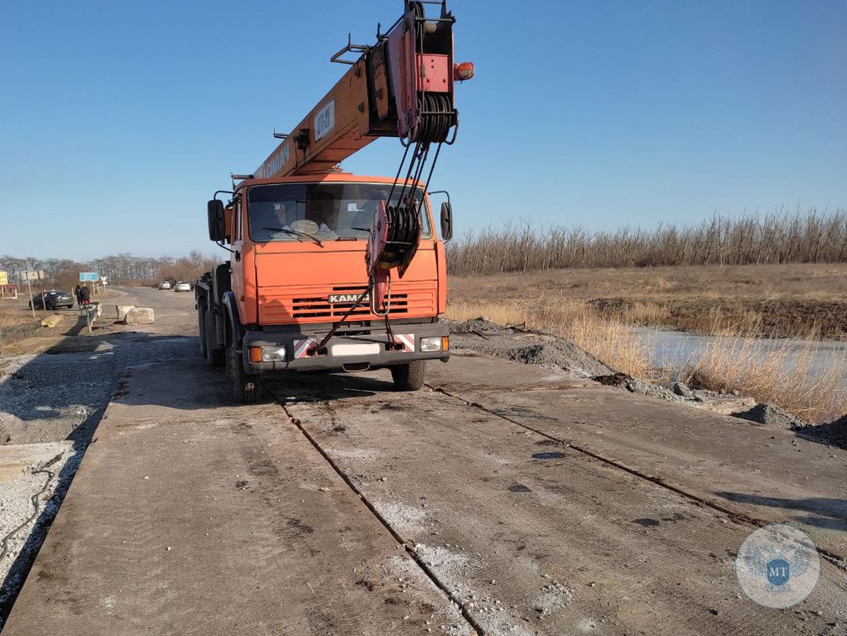 Под контролем Министерства транспорта восстановлен мост в с. Ялта 