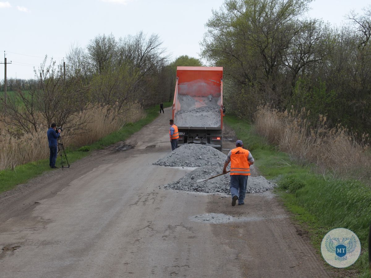 Под контролем Минтранса ведутся работы по аварийному восстановлению дорог на освобожденных территориях