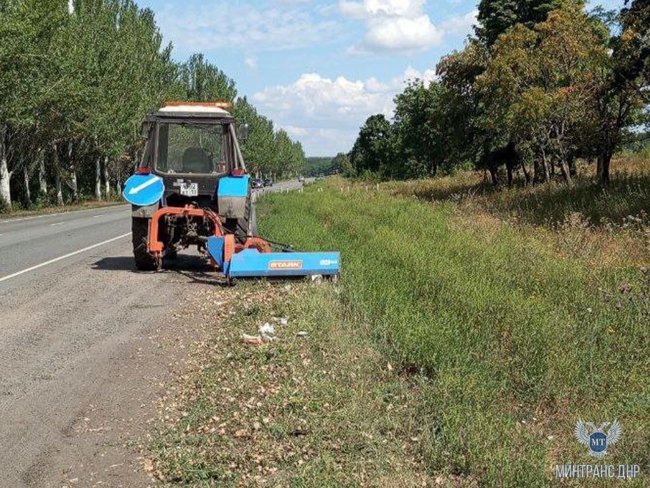 За неделю специалисты «Службы автомобильных дорог Донбасса» выполнили комплекс мероприятий по содержанию дорог