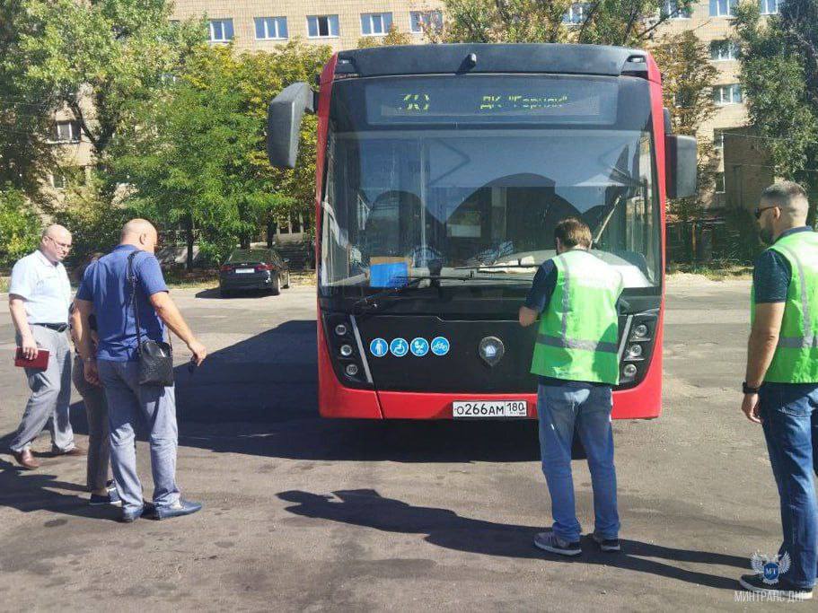 С водителями донецких автобусов провели беседы о правилах поведения на рабочем месте