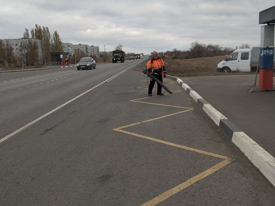 За минувшую неделю под контролем специалистов ГКУ «Служба автомобильных дорог Донбасса» выполнены мероприятия по содержанию дорог