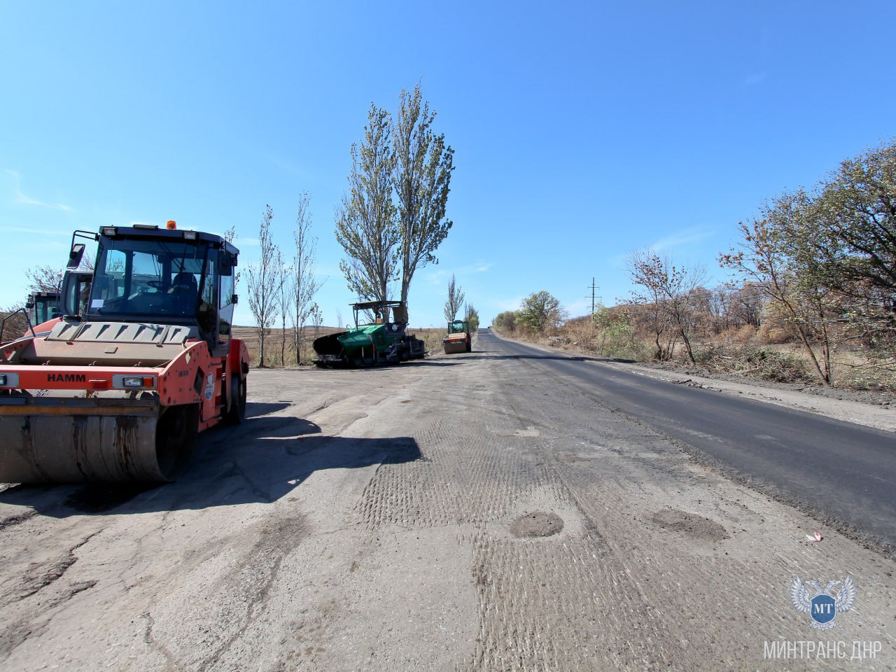 Ремонт участка автомобильной дороги Великая Новоселка - Старобешево - Амвросиевка дорожники планируют завершить к началу октября